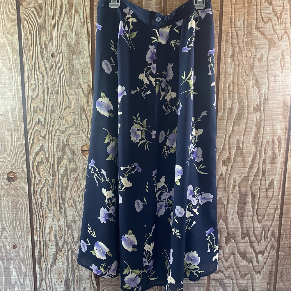 Vintage Lane Bryant Blue Floral Skirt Size 14/16 💐